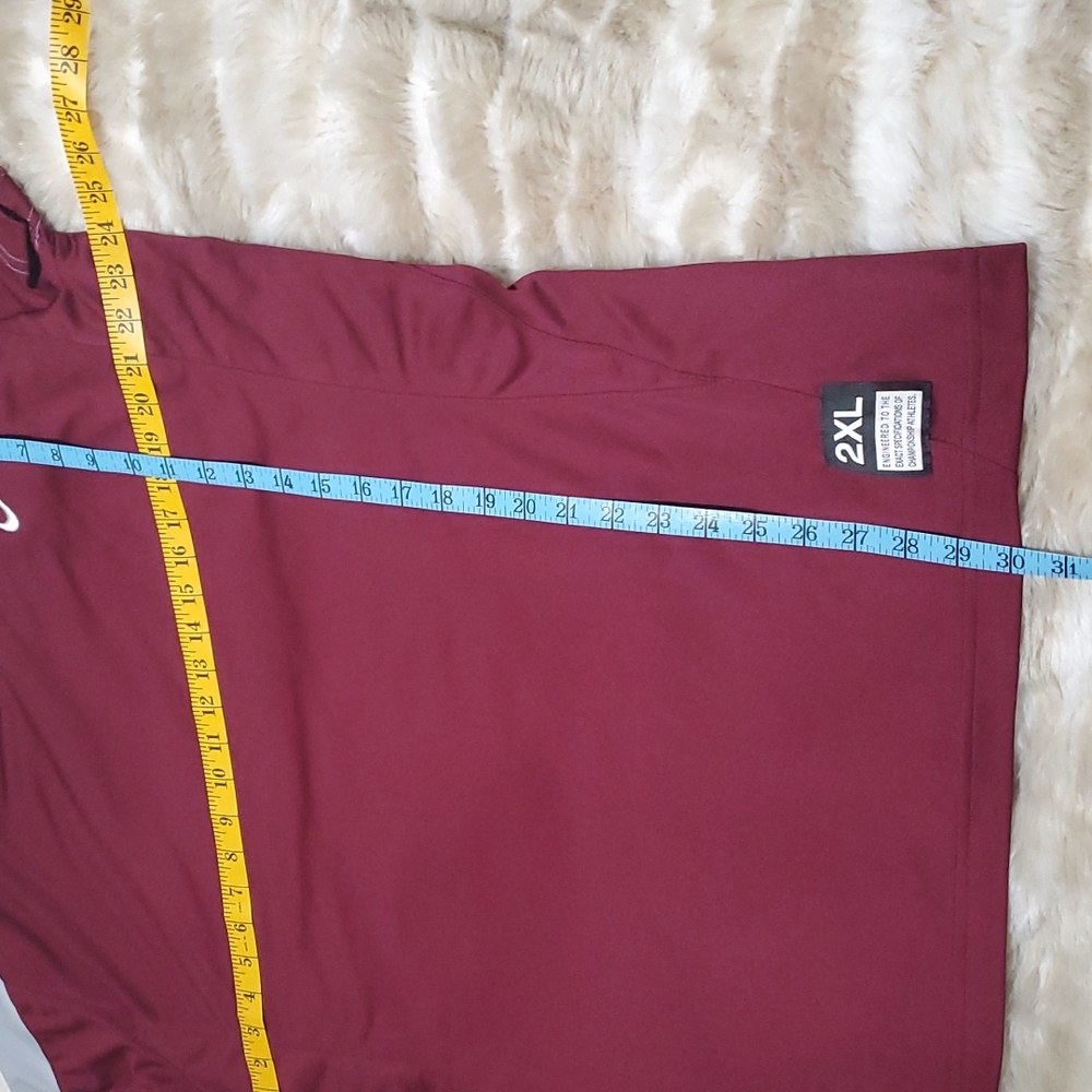 Womens like new burgundy Nike baseball T-shirt - Picture 3 of 6